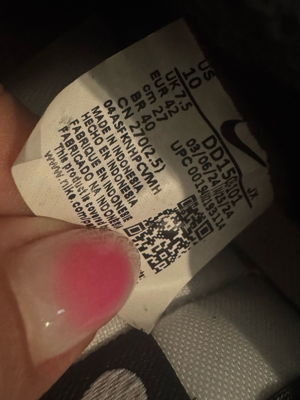 Nike Dunks - Picture 6 of 6